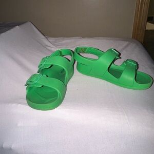 Cat & Jack Vibrant Green Kids Sandals